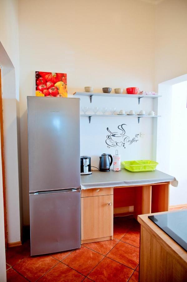 Apartmans Dina And Hana Radeki Polje 50 Apartman Loborika Kültér fotó